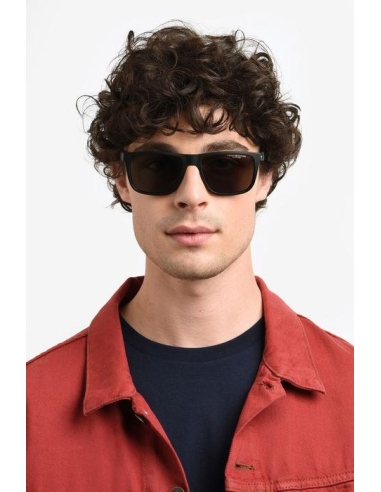 okulary męskie czarne Tommy Hilfiger - na modelu