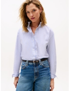 Koszula damska biała Tommy Hilfiger - przód na modelce