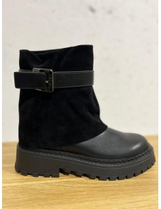 Buty damskie w kolorze czarnym Liu Jo - bok