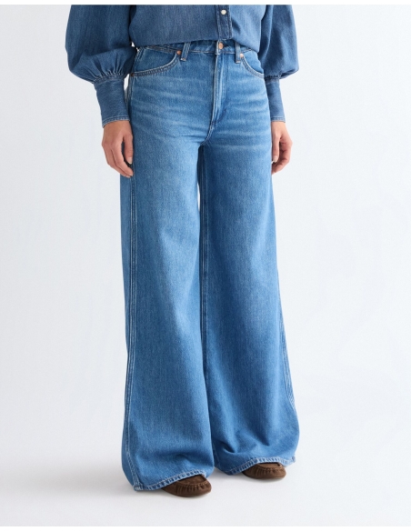 Damskie spodnie jeansowe Wrangler